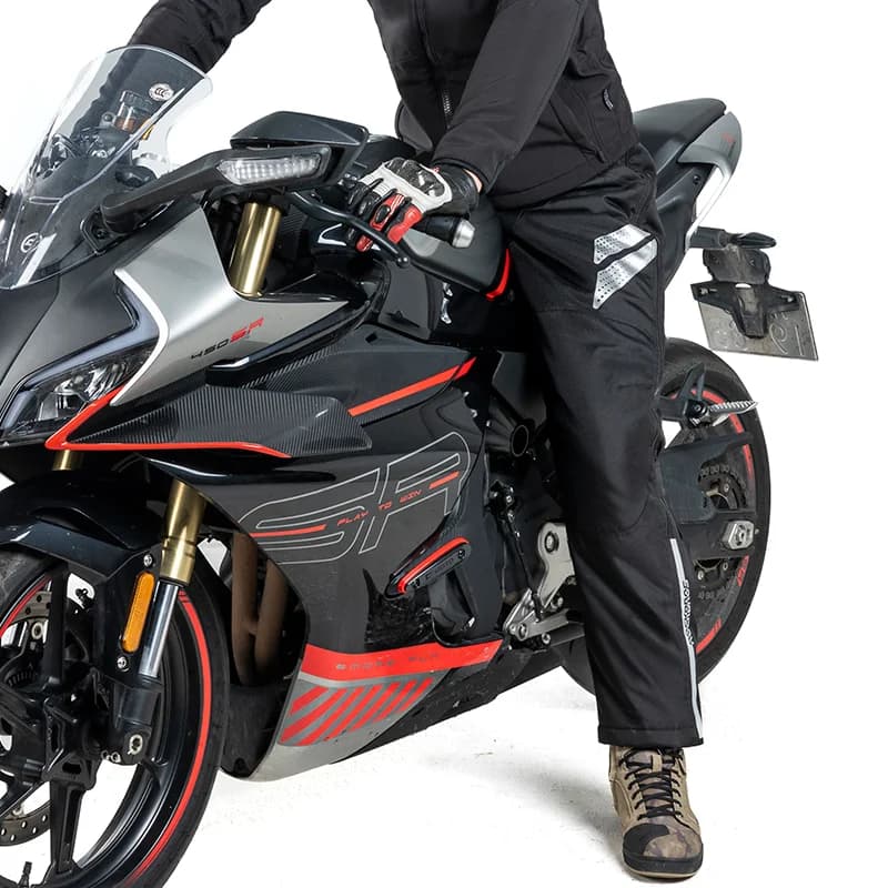 Vėjo nepraleidžiantys šilti žieminiai motocikliniai kelnės su vilna